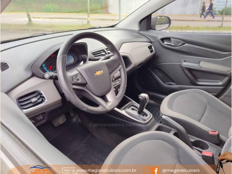 CHEVROLET - PRISMA - 2014/2014 - Cinza - R$ 57.000,00