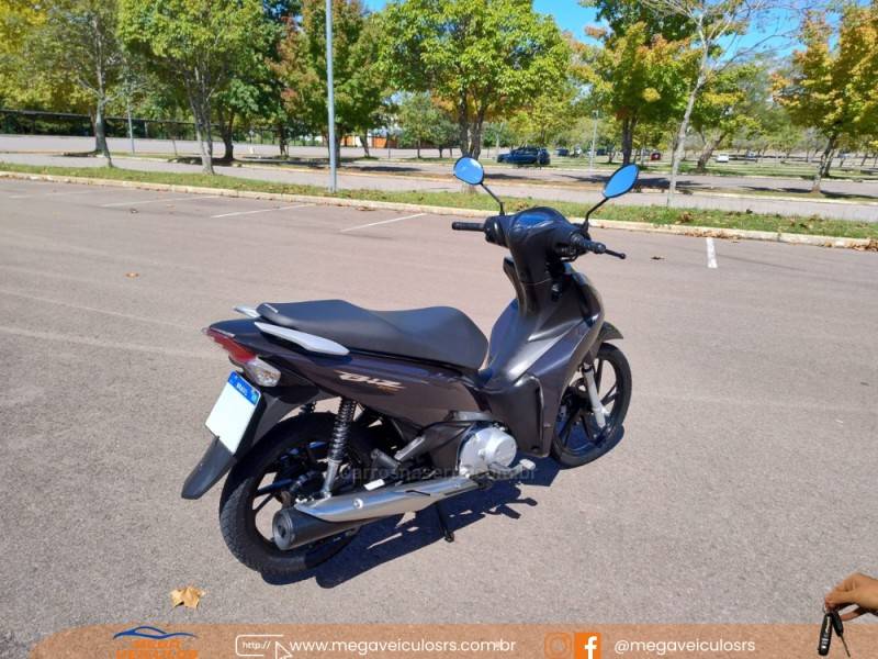 HONDA - BIZ 125 - 2020/2020 - Cinza - R$ 16.000,00