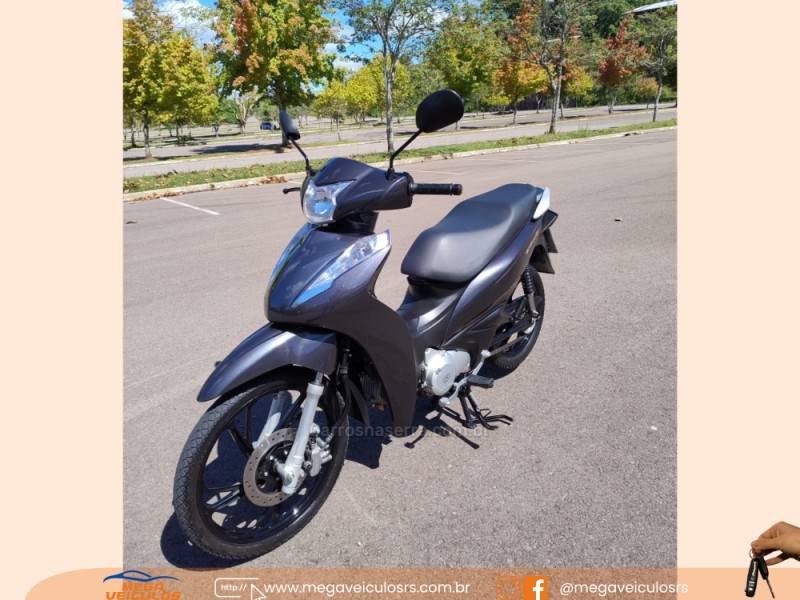 HONDA - BIZ 125 - 2020/2020 - Cinza - R$ 16.000,00