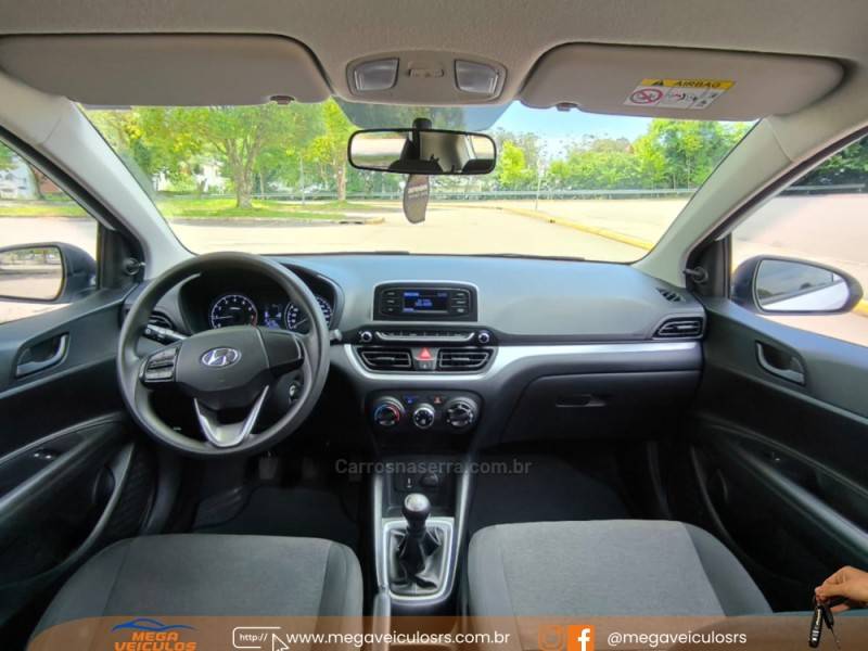 HYUNDAI - HB20 - 2020/2021 - Branca - R$ 59.900,00
