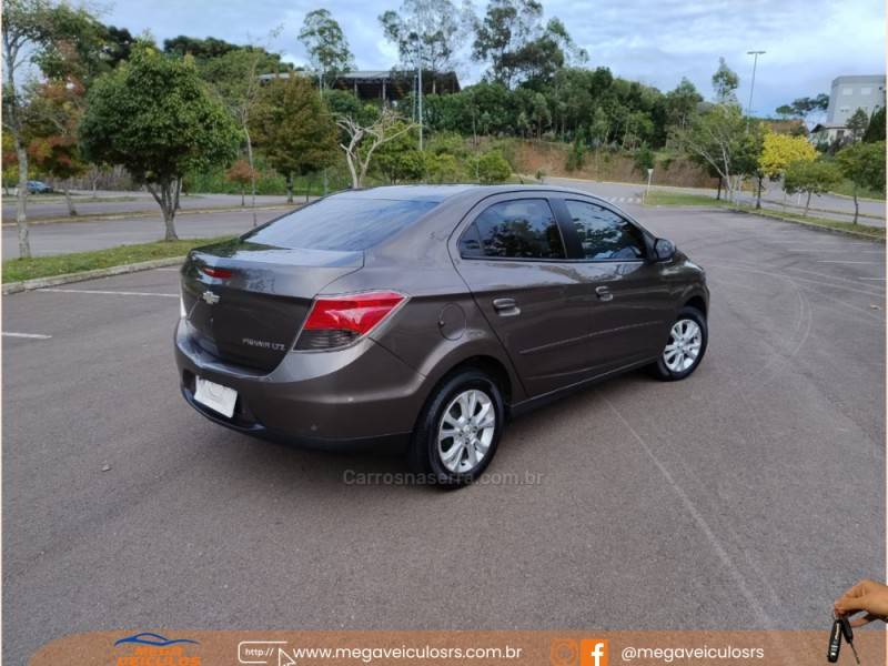CHEVROLET - PRISMA - 2014/2014 - Cinza - R$ 57.000,00