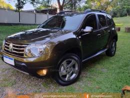 RENAULT - DUSTER - 2015/2015 - Verde - R$ 55.000,00