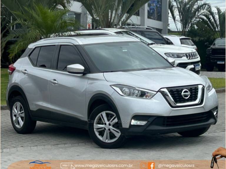 NISSAN - KICKS - 2019/2019 - Prata - R$ 83.000,00