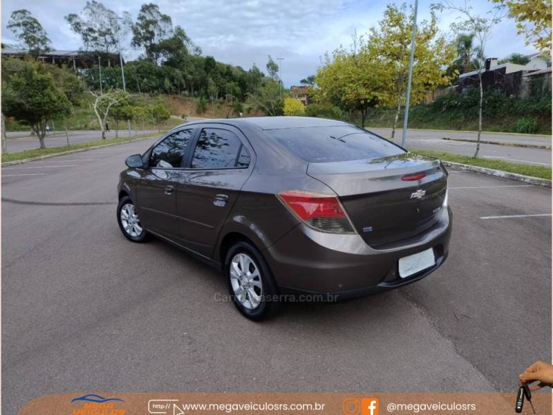 CHEVROLET - PRISMA - 2014/2014 - Cinza - R$ 57.000,00