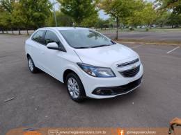 CHEVROLET - PRISMA - 2013/2014 - Branca - R$ 55.000,00