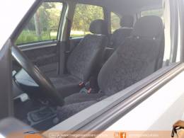 CHEVROLET - MERIVA - 2005/2005 - Prata - R$ 26.000,00