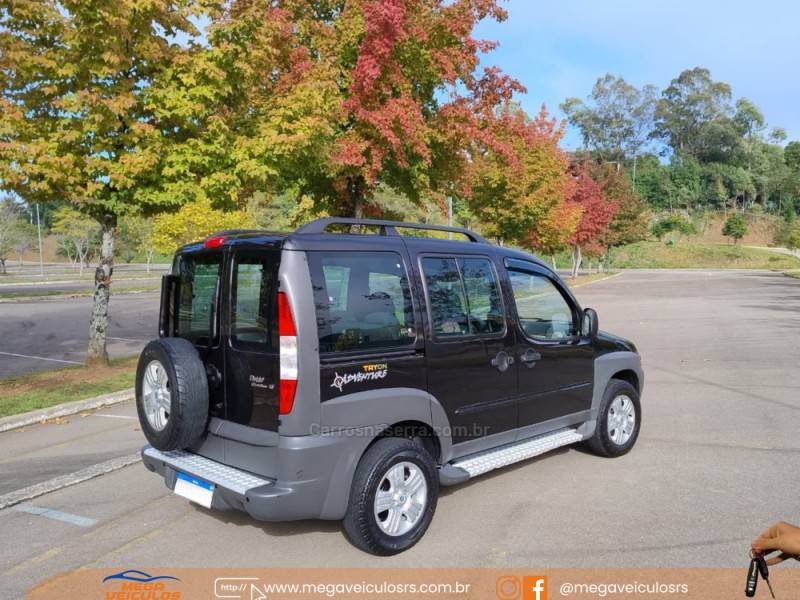 FIAT - DOBLÓ - 2007/2007 - Cinza - R$ 35.000,00