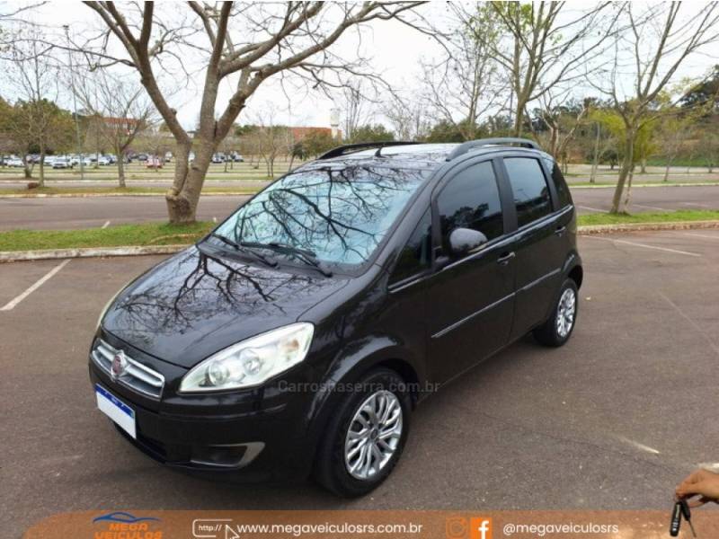 FIAT - IDEA - 2013/2014 - Preta - R$ 40.000,00