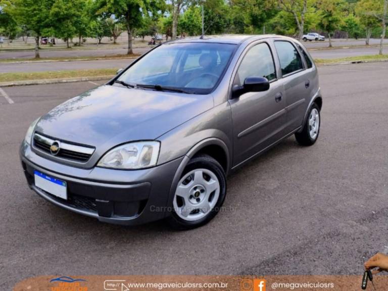 CHEVROLET - CORSA - 2011/2012 - Cinza - R$ 34.900,00