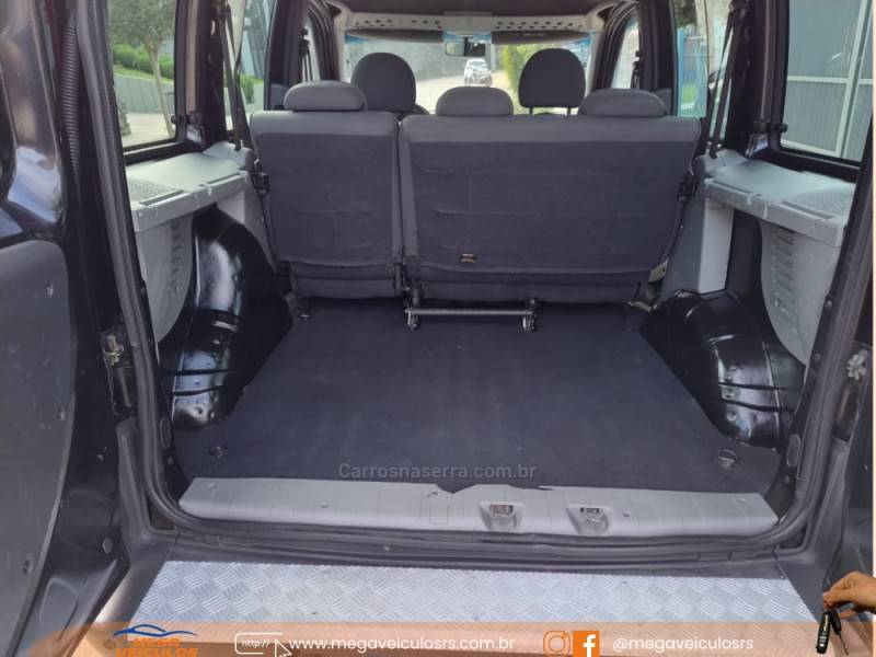 FIAT - DOBLÓ - 2007/2007 - Cinza - R$ 35.000,00