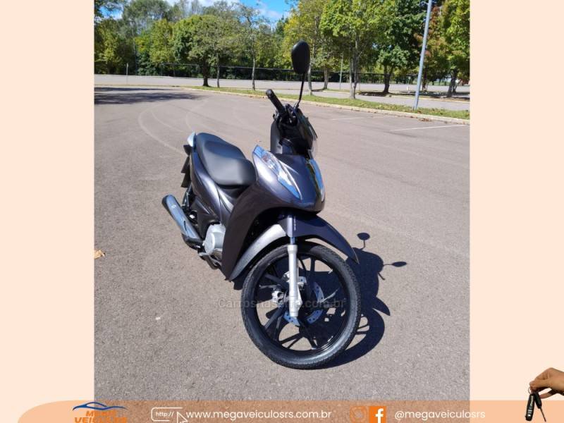 HONDA - BIZ 125 - 2020/2020 - Cinza - R$ 16.000,00