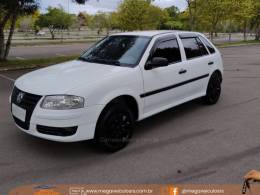 VOLKSWAGEN - GOL - 2005/2006 - Branca - R$ 18.000,00